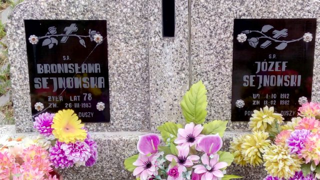 Grób Bronisława Sejnowska