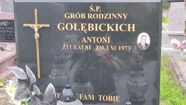 Grób Antoni Gołębicki