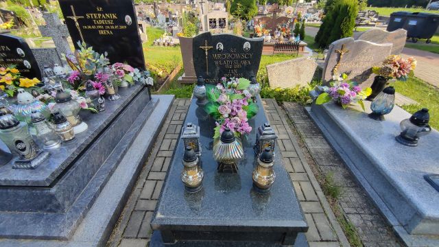 Jan Mrozowski 1909 Gołdap - Grobonet - Wyszukiwarka osób pochowanych