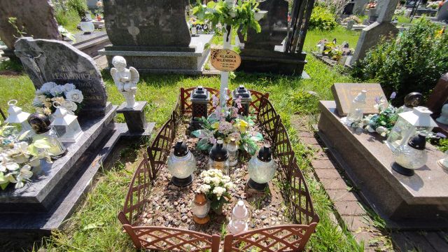 Klaudia Milewska 2003 Gołdap - Grobonet - Wyszukiwarka osób pochowanych