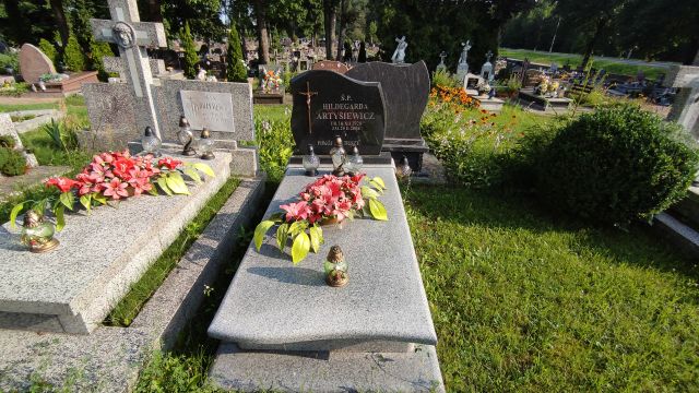 Hildegarda Artysiewicz 1928 Gołdap - Grobonet - Wyszukiwarka osób pochowanych