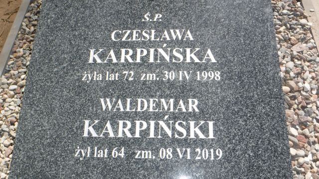 Grób Czesława Karpińska