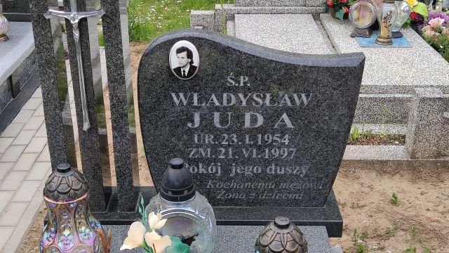 Grób Władysław Juda