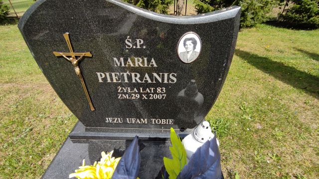 Grób Maria Pietranis