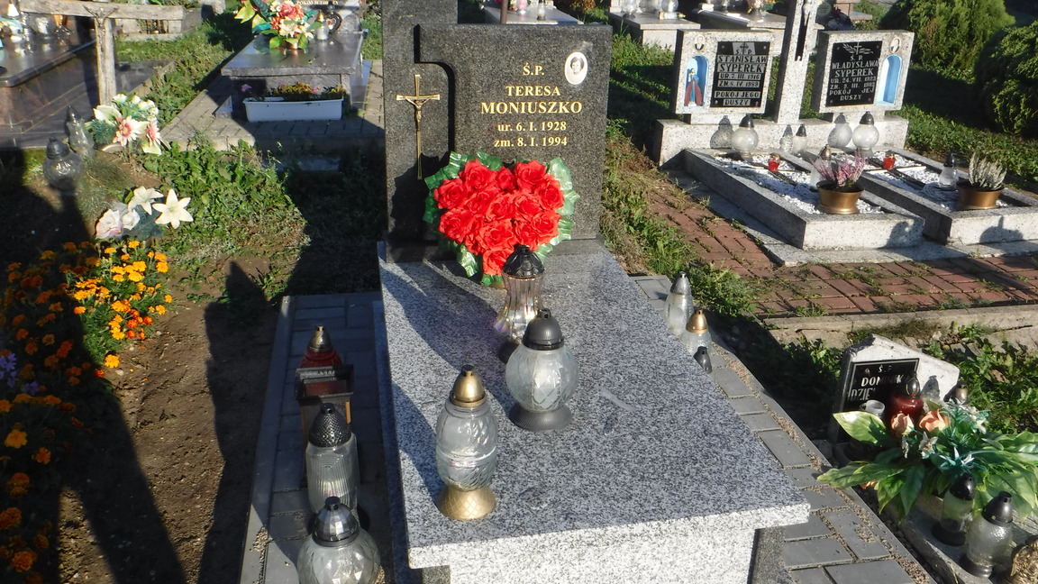 Teresa Moniuszko 1928 Gołdap - Grobonet - Wyszukiwarka osób pochowanych